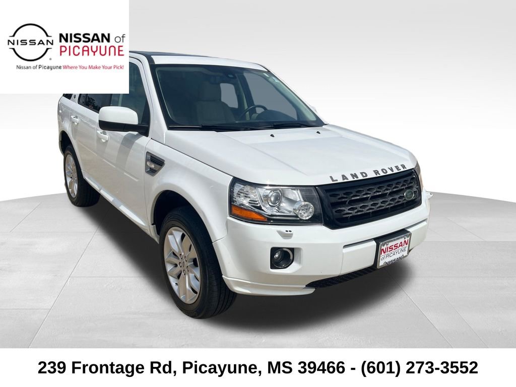Used 2014 Land Rover LR2 AWD/4WD image 7
