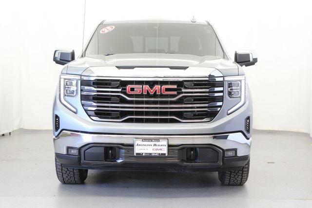 Used 2023 GMC Sierra 1500 SLT w/ SLT Premium Package AWD/4WD image 3