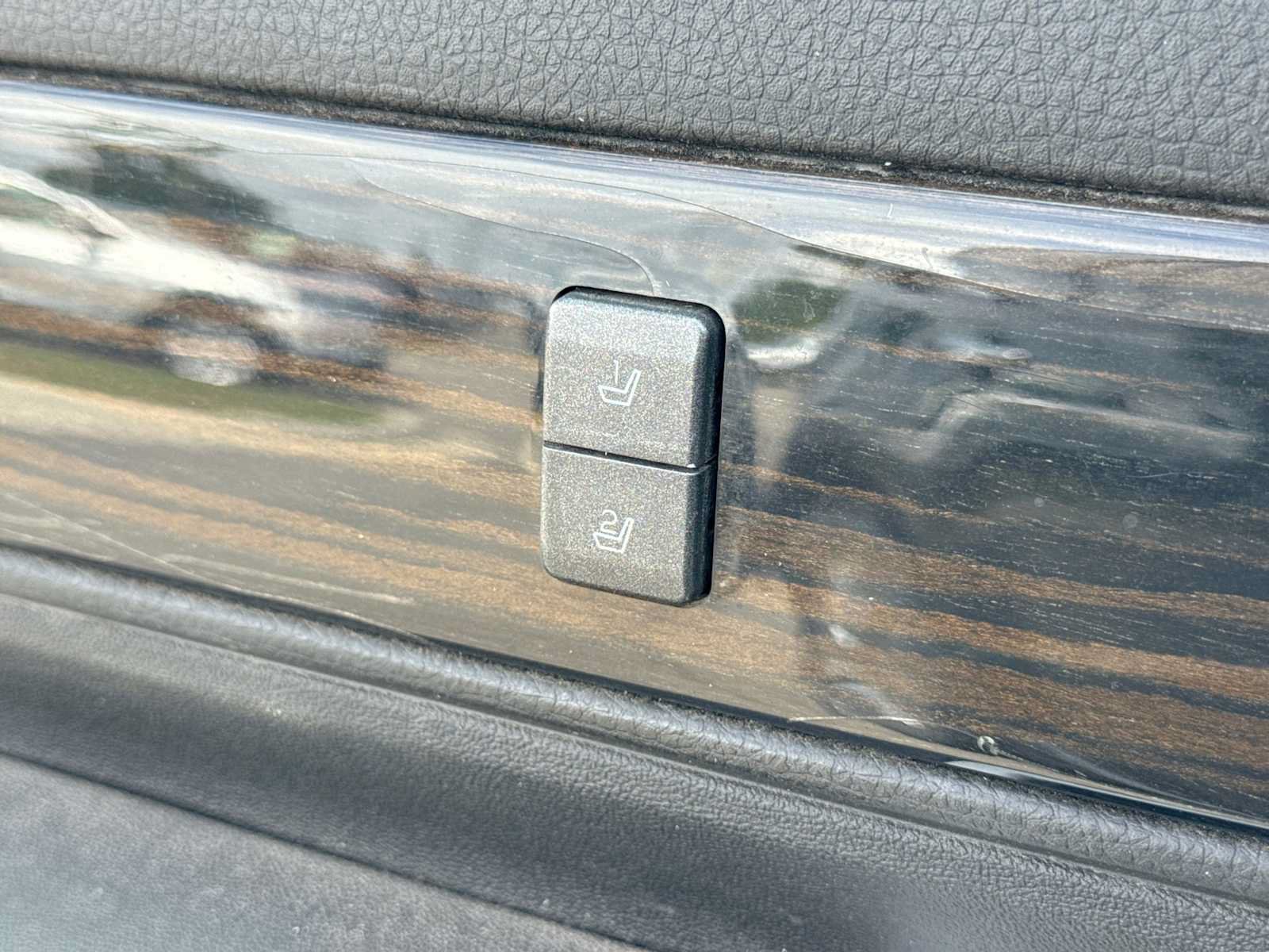 Used 2009 Lincoln MKX 2WD image 14