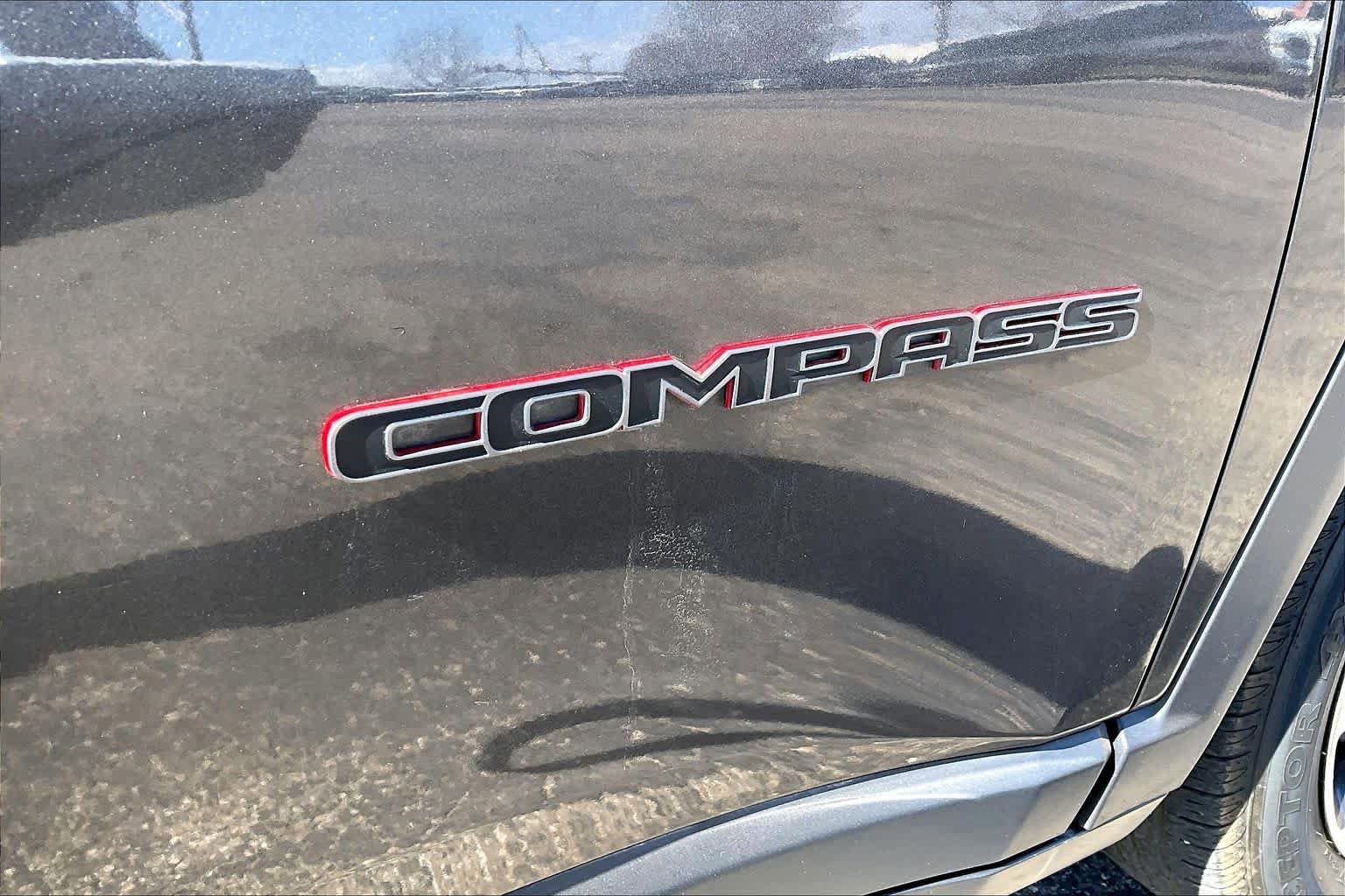Used 2020 Jeep Compass Trailhawk image 10
