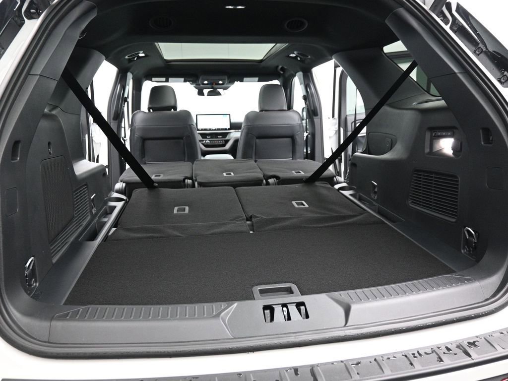 New 2026 Ford Explorer ST w/ Sun And Sound Package image 23