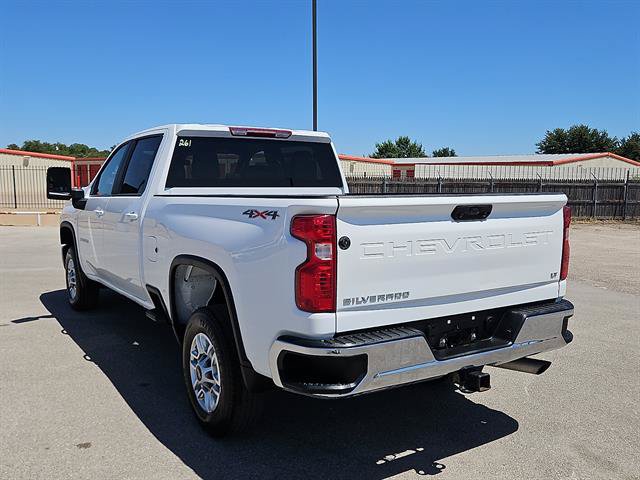 Used 2025 Chevrolet Silverado 2500 LT w/ Convenience Package AWD/4WD image 3
