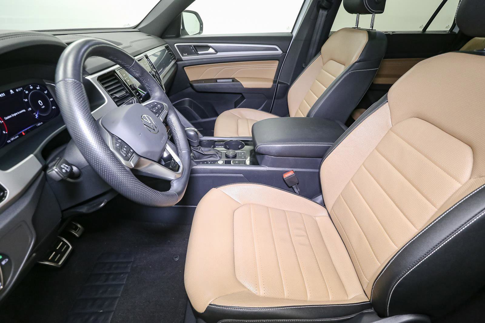 Certified 2023 Volkswagen Atlas Cross Sport SEL Premium R-Line image 47