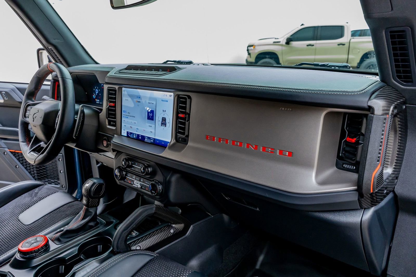 Used 2024 Ford Bronco Raptor w/ Interior Carbon Fiber Pack 6 image 18