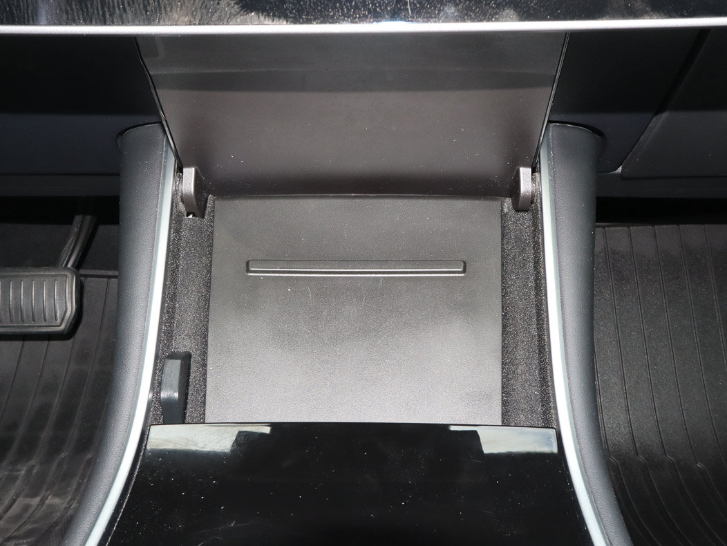 Used 2018 Tesla Model 3 Long Range AWD/4WD image 17