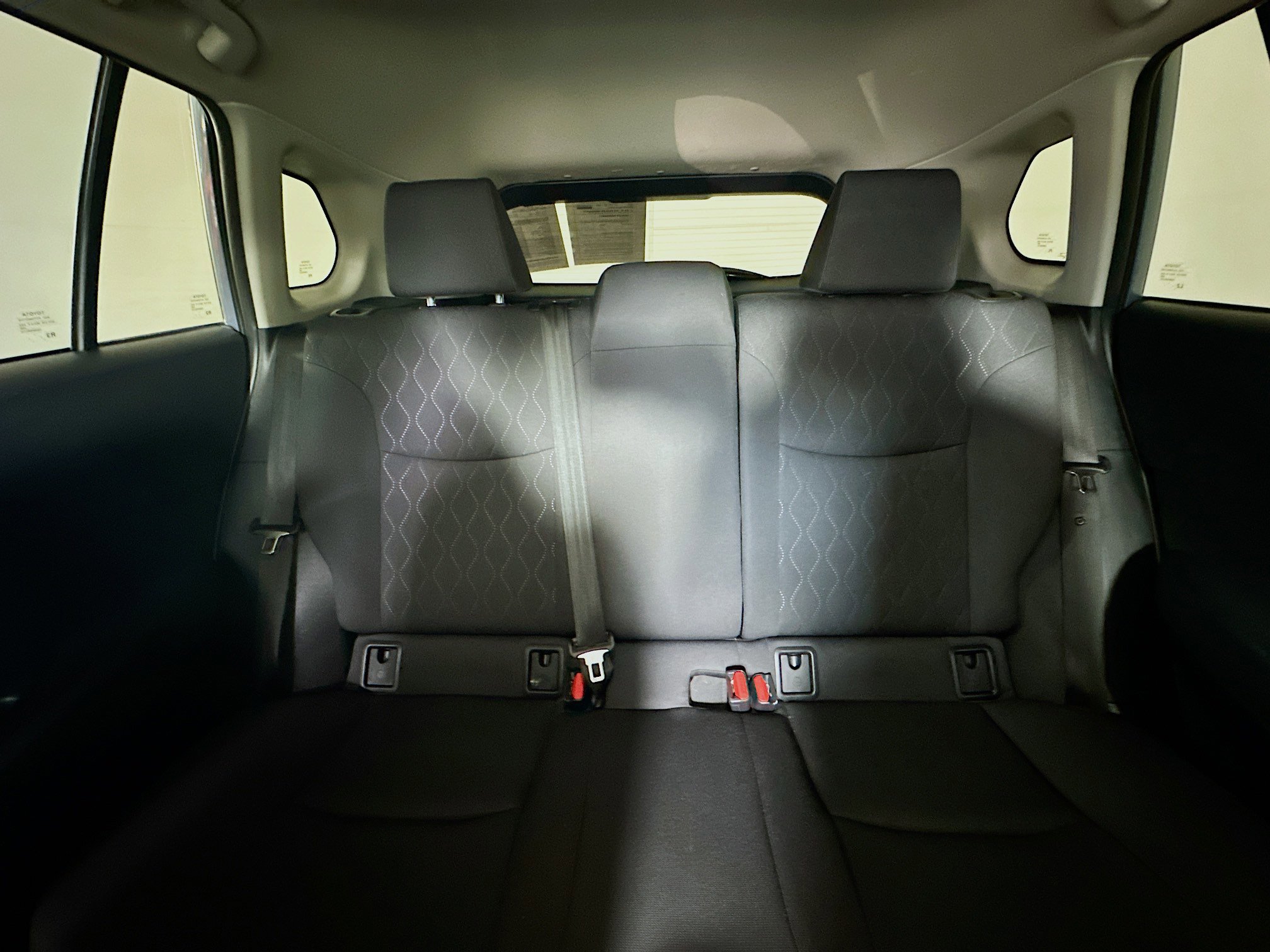 Used 2022 Toyota Corolla Cross LE image 30