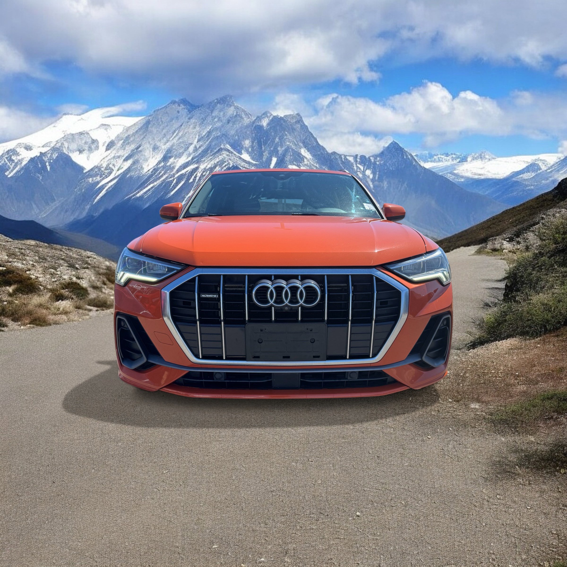 Used 2020 Audi Q3 2.0T Prestige w/ Prestige Package image 8