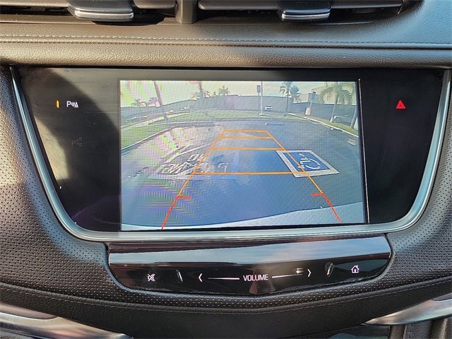 Used 2017 Cadillac XT5 Luxury w/ Driver Awareness Package image 11