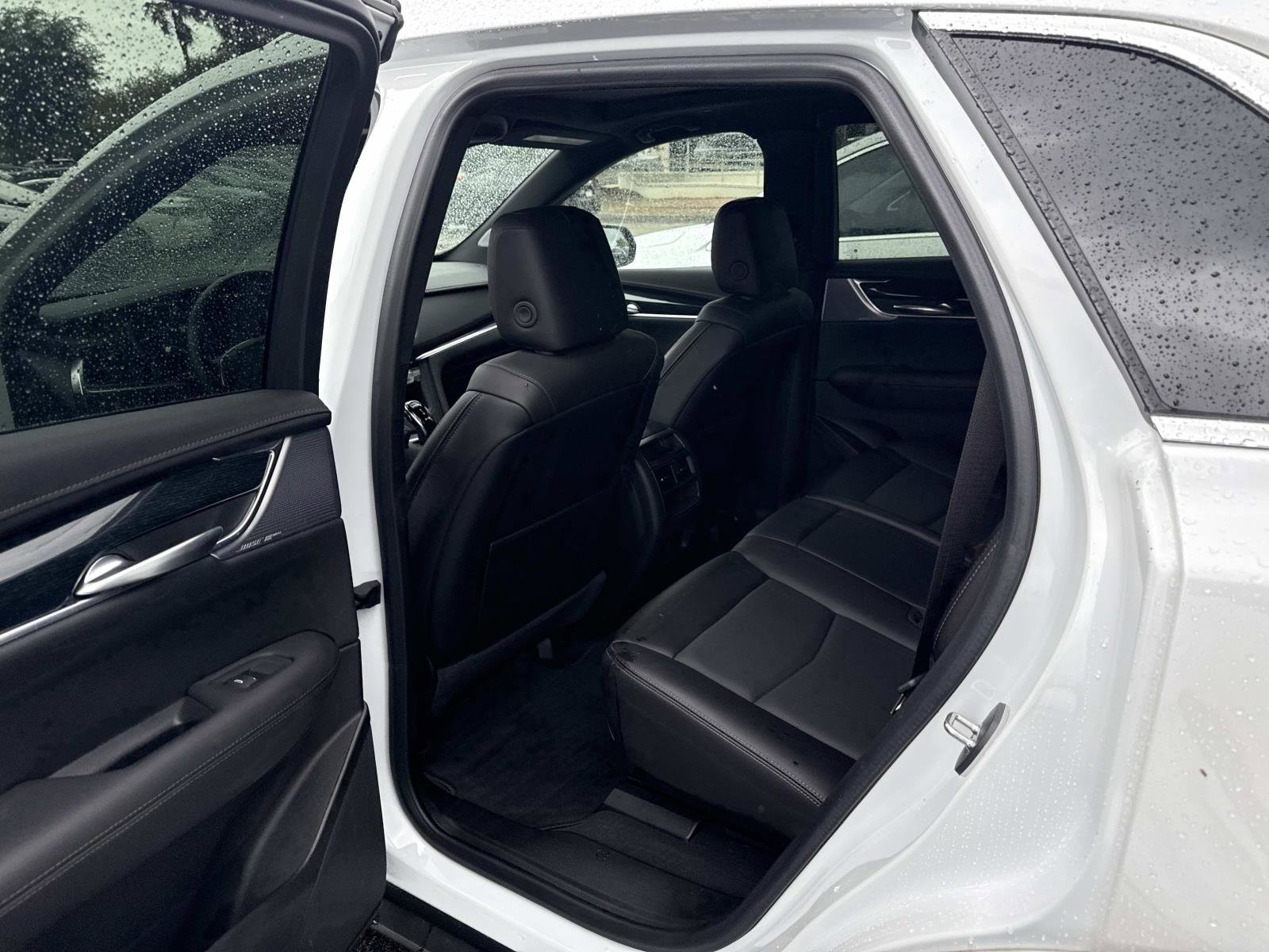 Certified 2024 Cadillac XT5 Premium Luxury FWD image 15