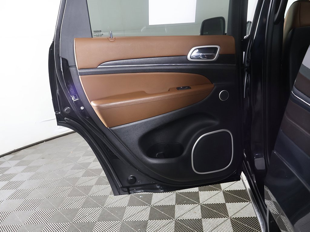 Used 2021 Jeep Grand Cherokee Summit image 28