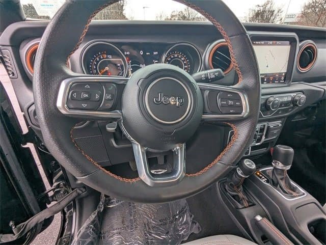 Used 2023 Jeep Gladiator Mojave w/ Cold Weather Group image 17