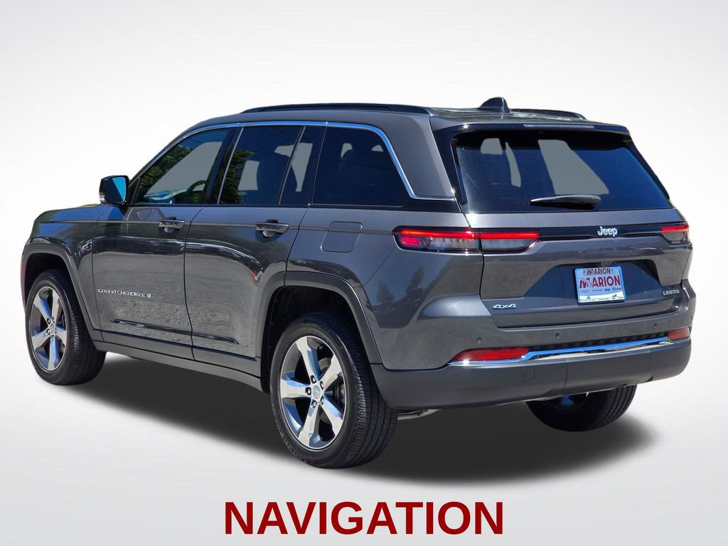 Used 2025 Jeep Grand Cherokee Limited AWD/4WD image 17