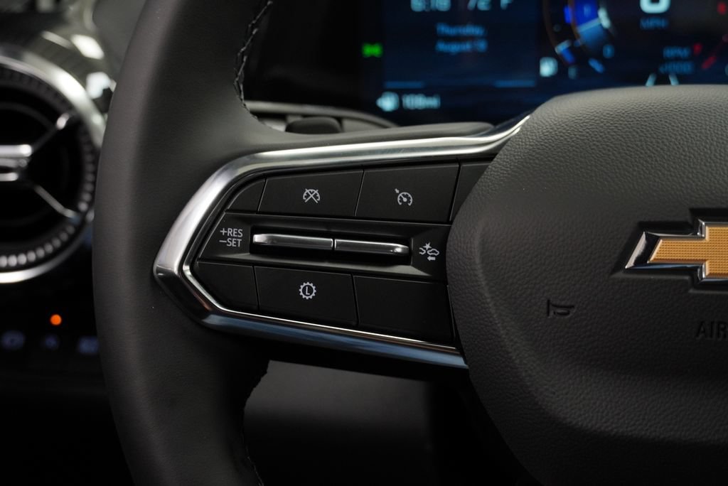 New 2027 Chevrolet Equinox LT FWD image 20