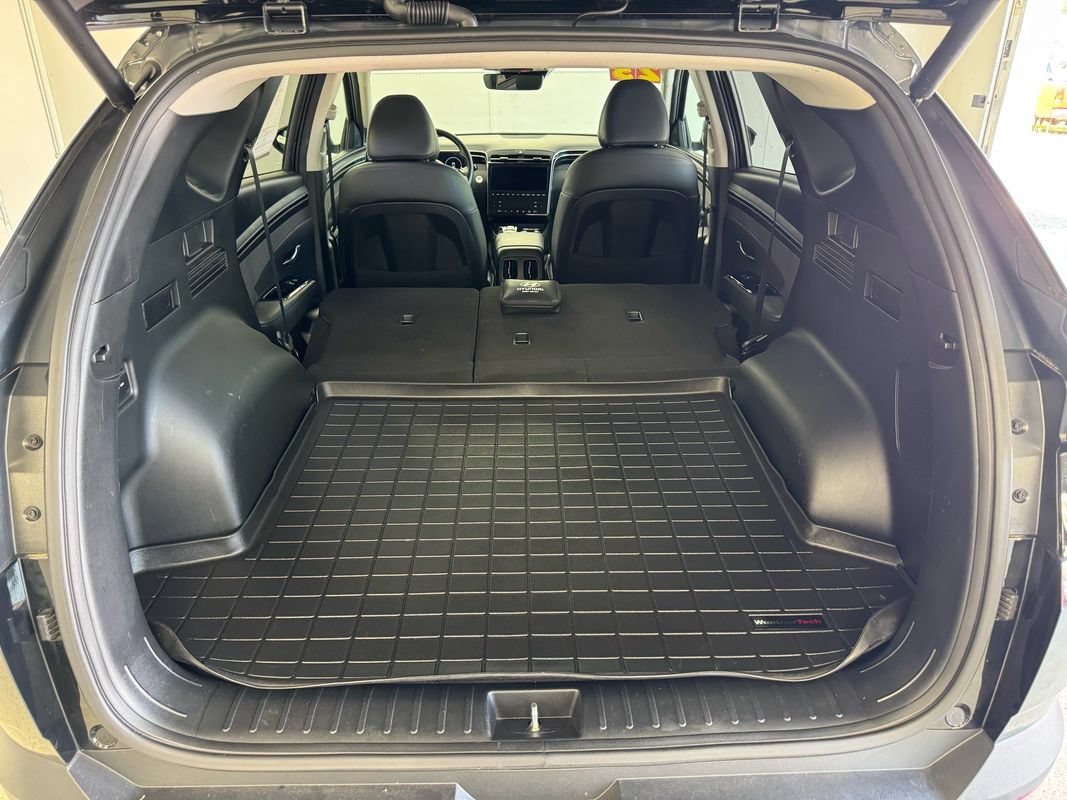 Used 2023 Hyundai Tucson Limited w/ Cargo Package AWD/4WD image 7