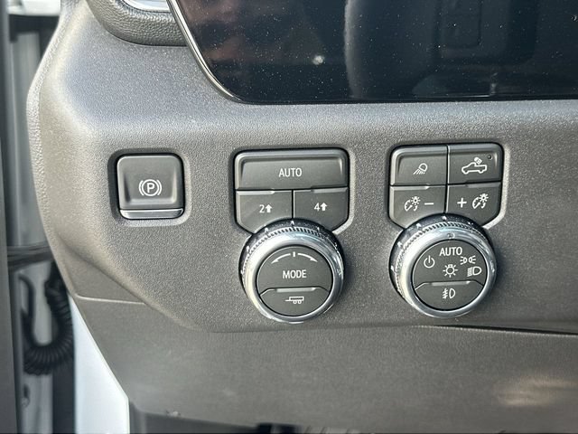 New 2026 GMC Sierra 1500 SLT w/ SLT Premium Package AWD/4WD image 19