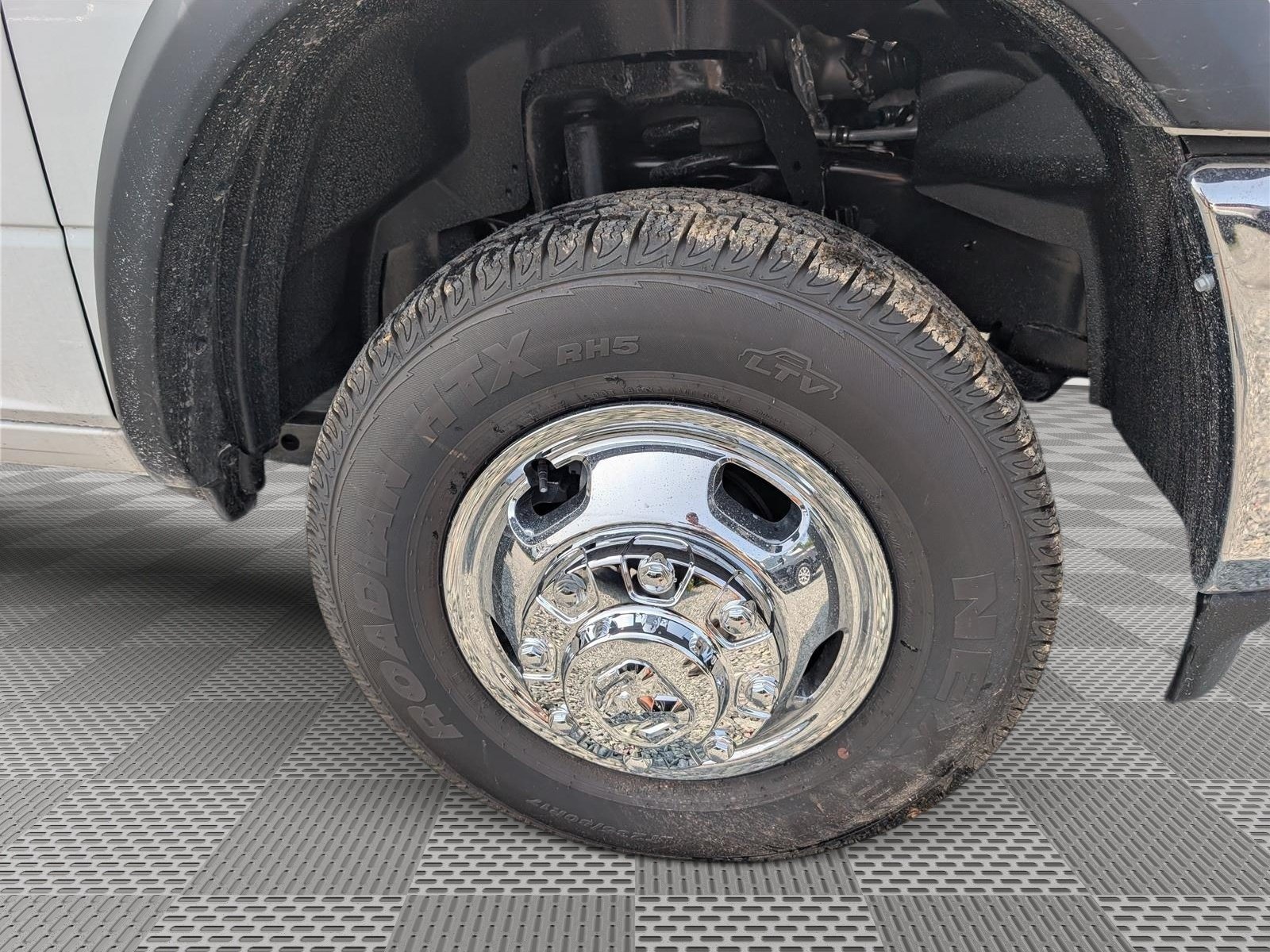 New 2026 RAM 3500 Tradesman AWD/4WD image 5