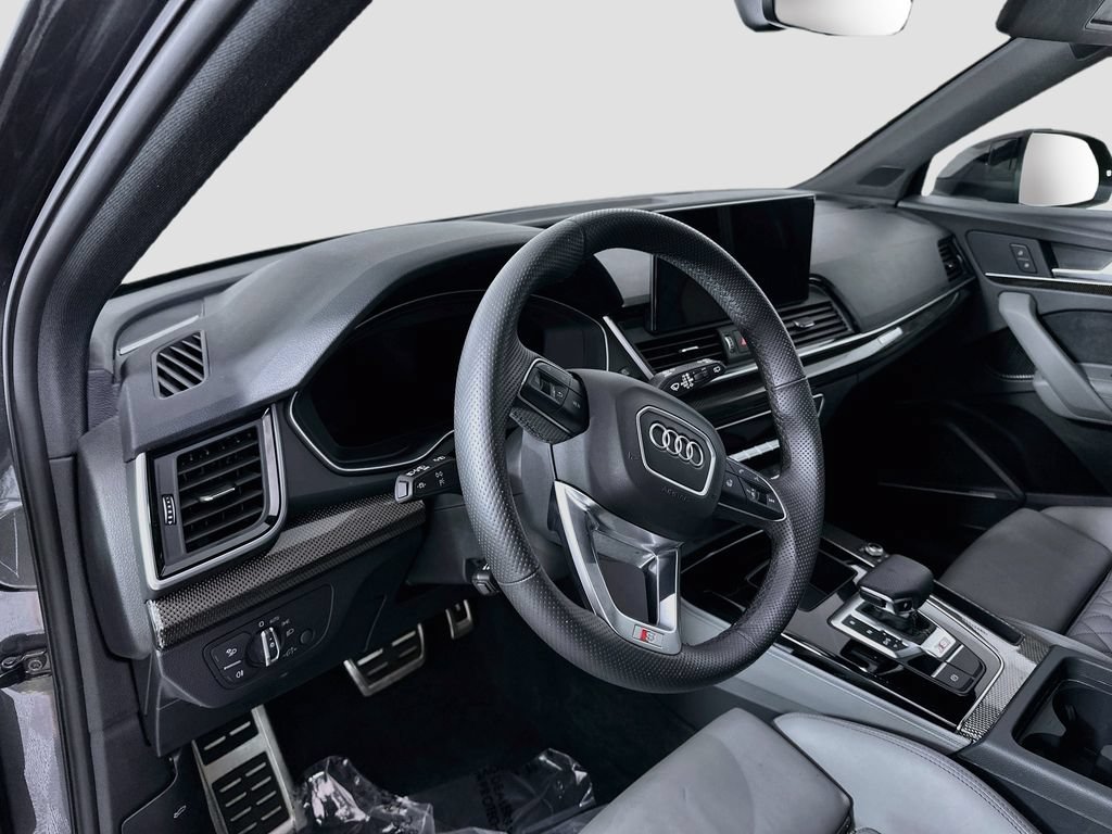 Used 2025 Audi SQ5 Premium Plus AWD/4WD image 4