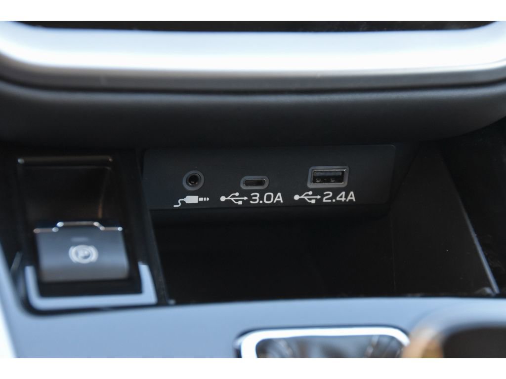 Certified 2025 Subaru Outback Premium w/ Popular Package #1A image 37