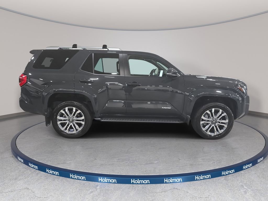 Used 2025 Toyota 4Runner Limited AWD/4WD image 5