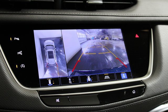 Certified 2025 Cadillac XT5 Sportv w/ Technology Package image 16