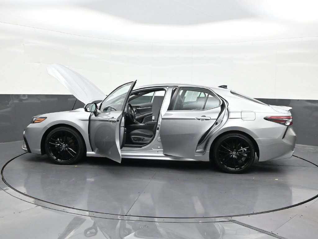 Used 2024 Toyota Camry XSE w/ Driver Assist Package FWD image 32