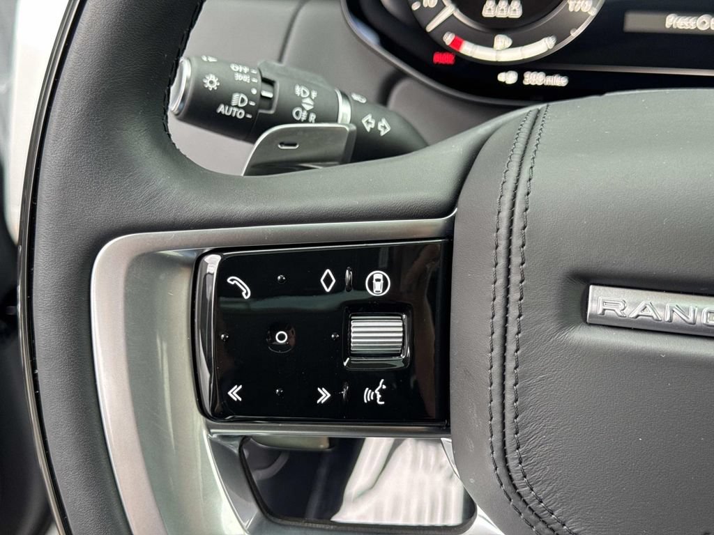 New 2026 Land Rover Range Rover SE AWD/4WD image 30