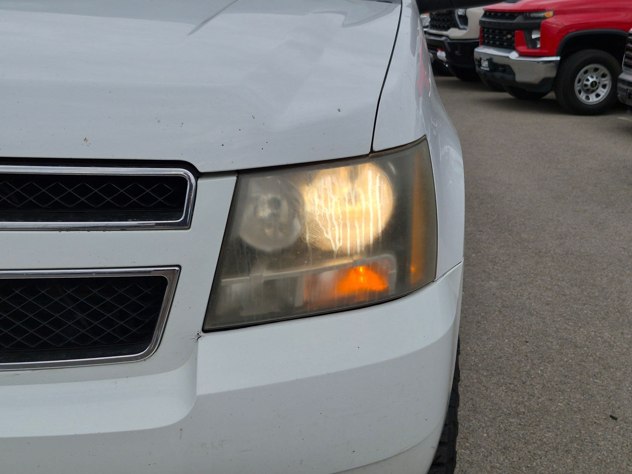 Used 2009 Chevrolet Suburban 2500 LS w/ Skid Plate Package AWD/4WD image 10