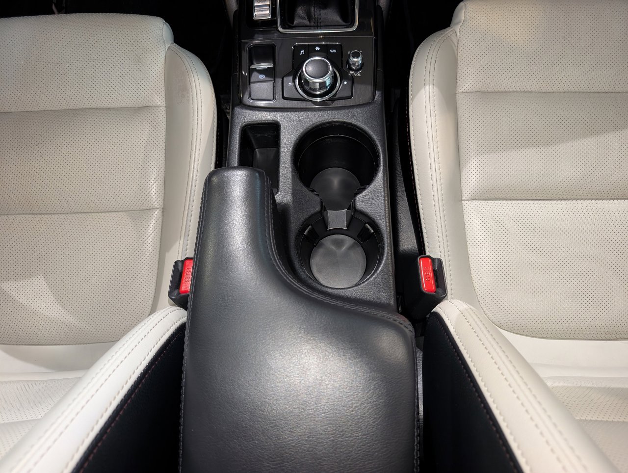 Used 2016 MAZDA CX-5 Grand Touring image 39