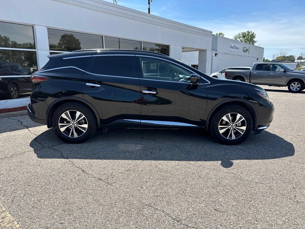 Used 2021 Nissan Murano SV w/ Cargo Package FWD image 2