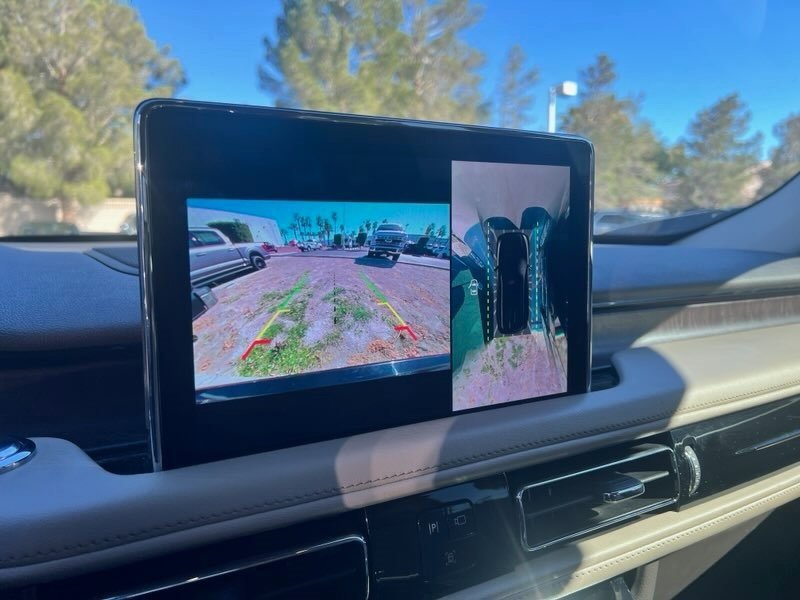 Certified 2022 Lincoln Aviator Reserve w/ Equipment Group 201A image 5