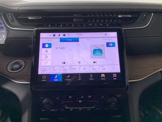 Used 2022 Jeep Grand Cherokee Summit w/ MOPAR Finishing Package AWD/4WD image 14