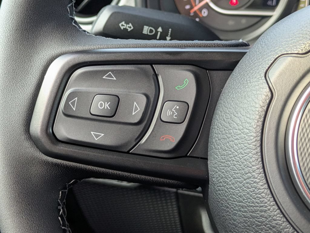 New 2026 Jeep Gladiator Sport AWD/4WD image 11