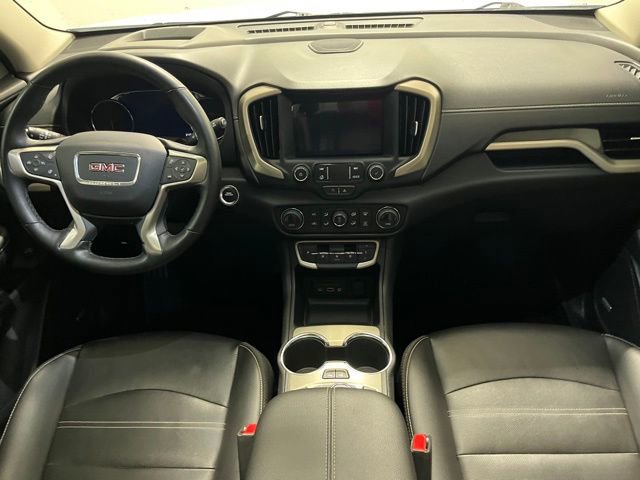 Used 2024 GMC Terrain Denali w/ Denali Premium Package image 2