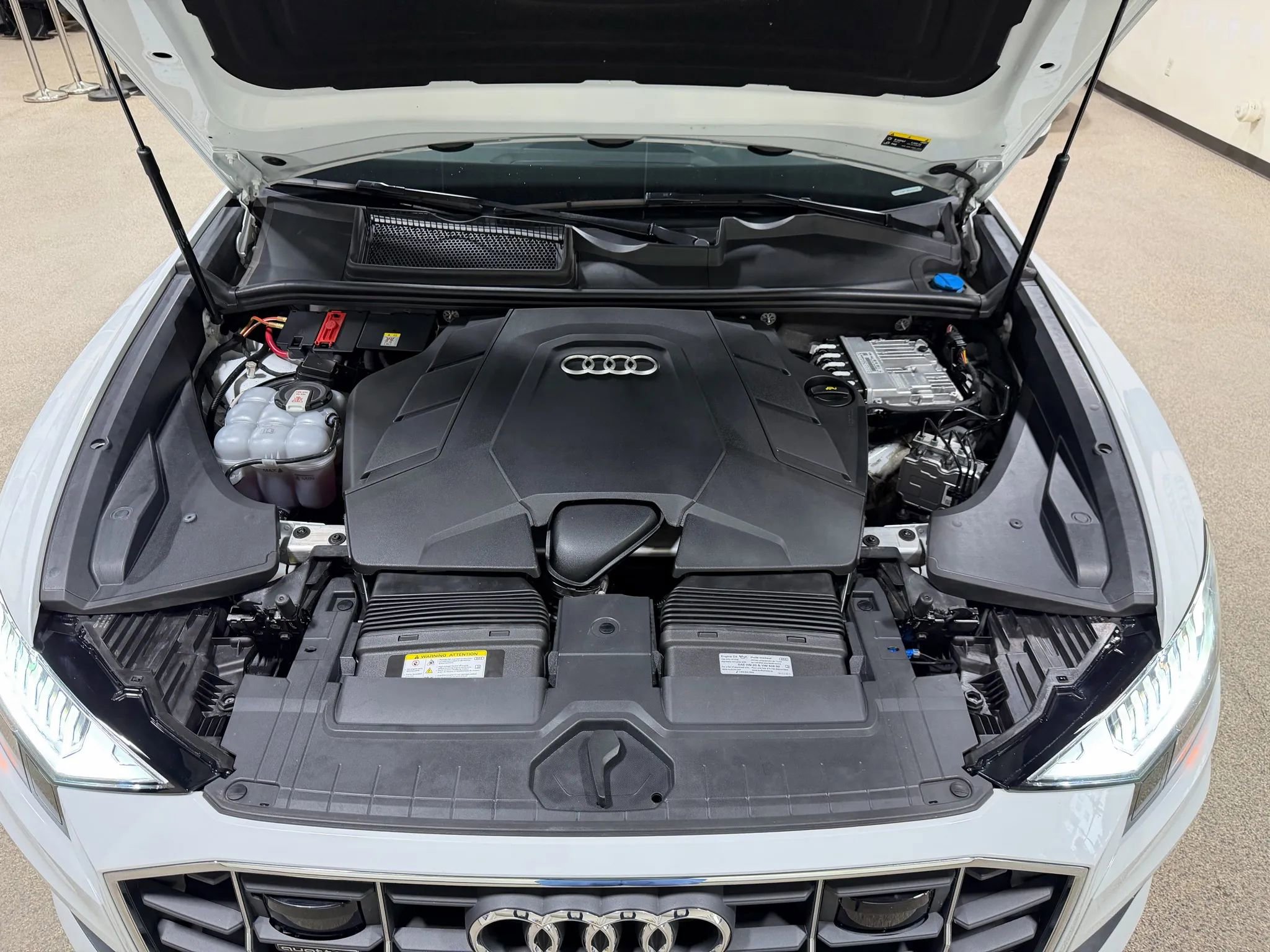 Used 2023 Audi Q8 Premium w/ Convenience Package image 57