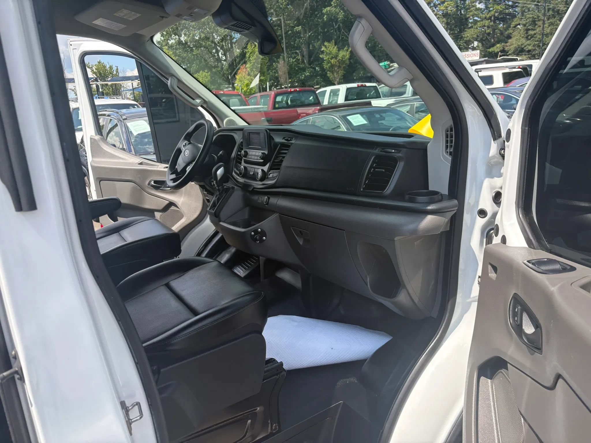 Used 2021 Ford Transit 250 Medium Roof w/ Load Area Protection Package RWD image 19