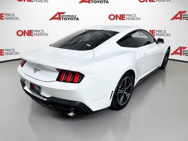 Used 2024 Ford Mustang Coupe RWD image 7