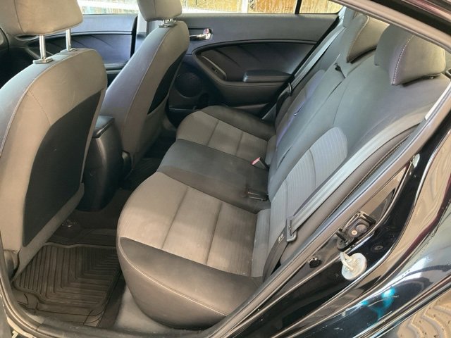Used 2015 Kia Forte LX w/ Popular Package image 17