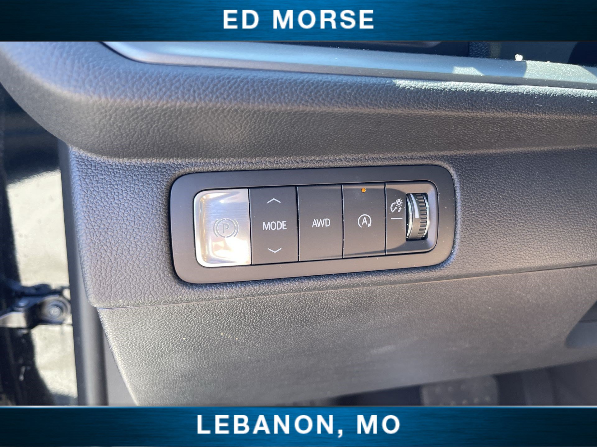 Certified 2026 Chevrolet Traverse LT AWD/4WD image 17