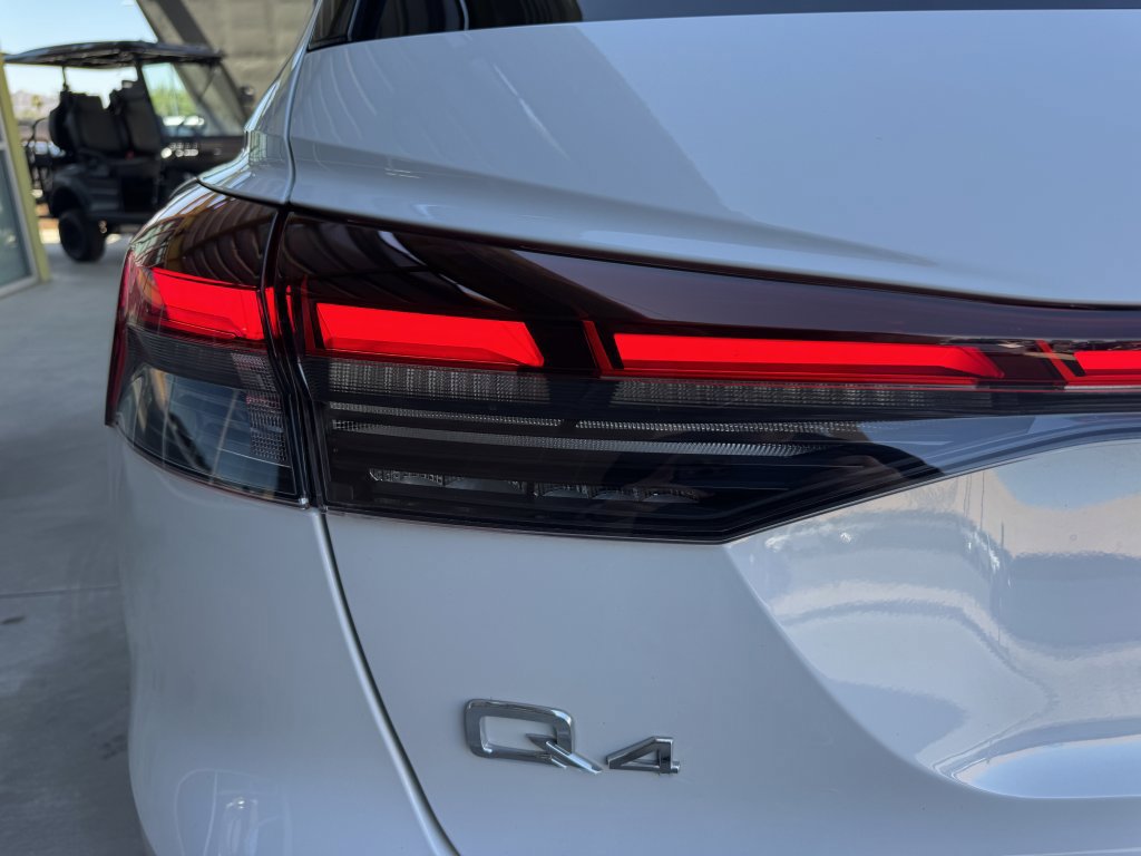 Used 2022 Audi Q4 e-tron Premium Plus w/ Premium Plus image 14