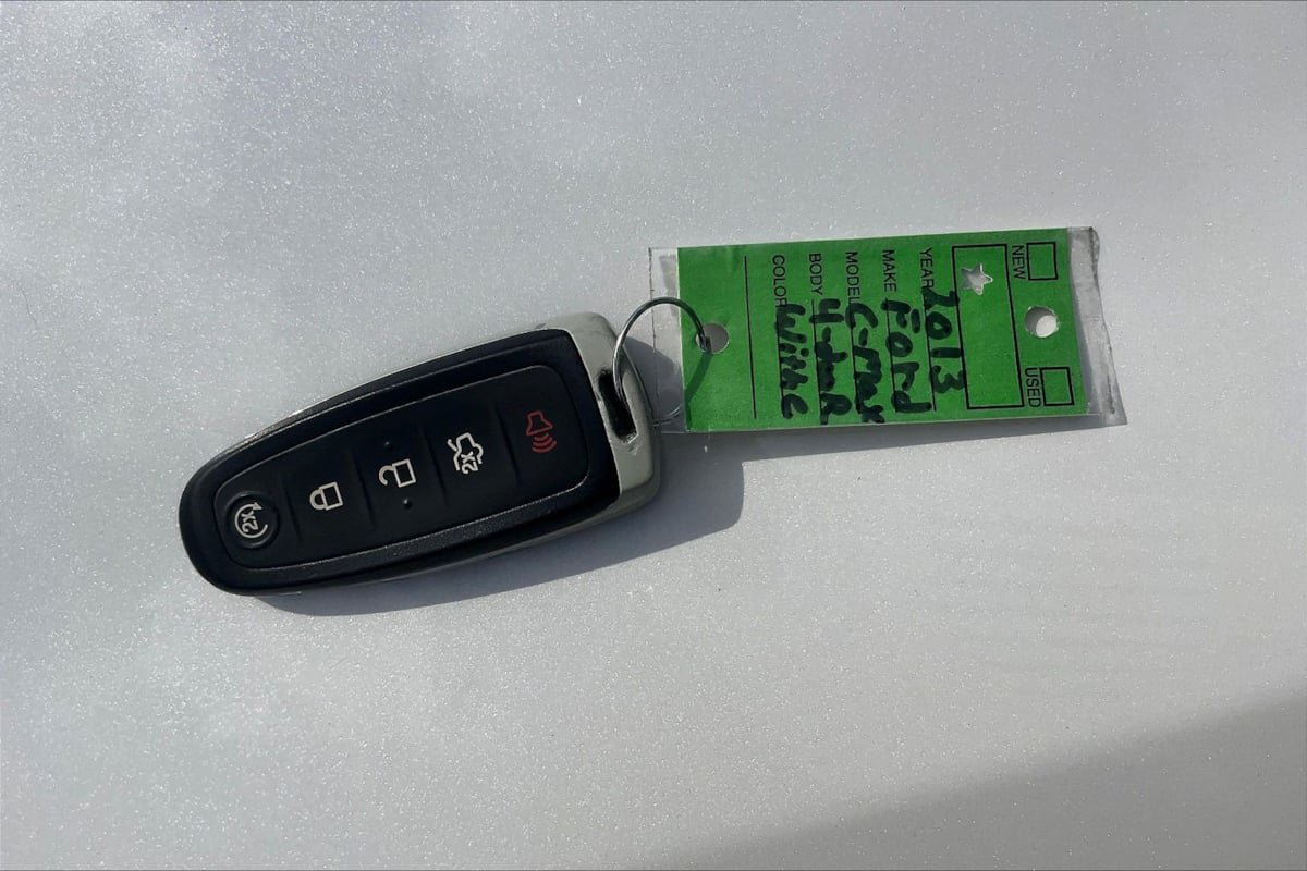 Used 2013 Ford C-MAX Energi FWD image 33