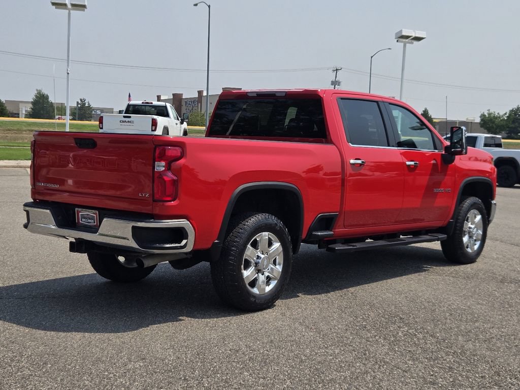 Used 2020 Chevrolet Silverado 3500 LTZ AWD/4WD image 46