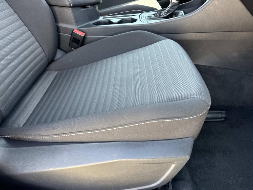 Used 2025 Volkswagen Jetta S image 13