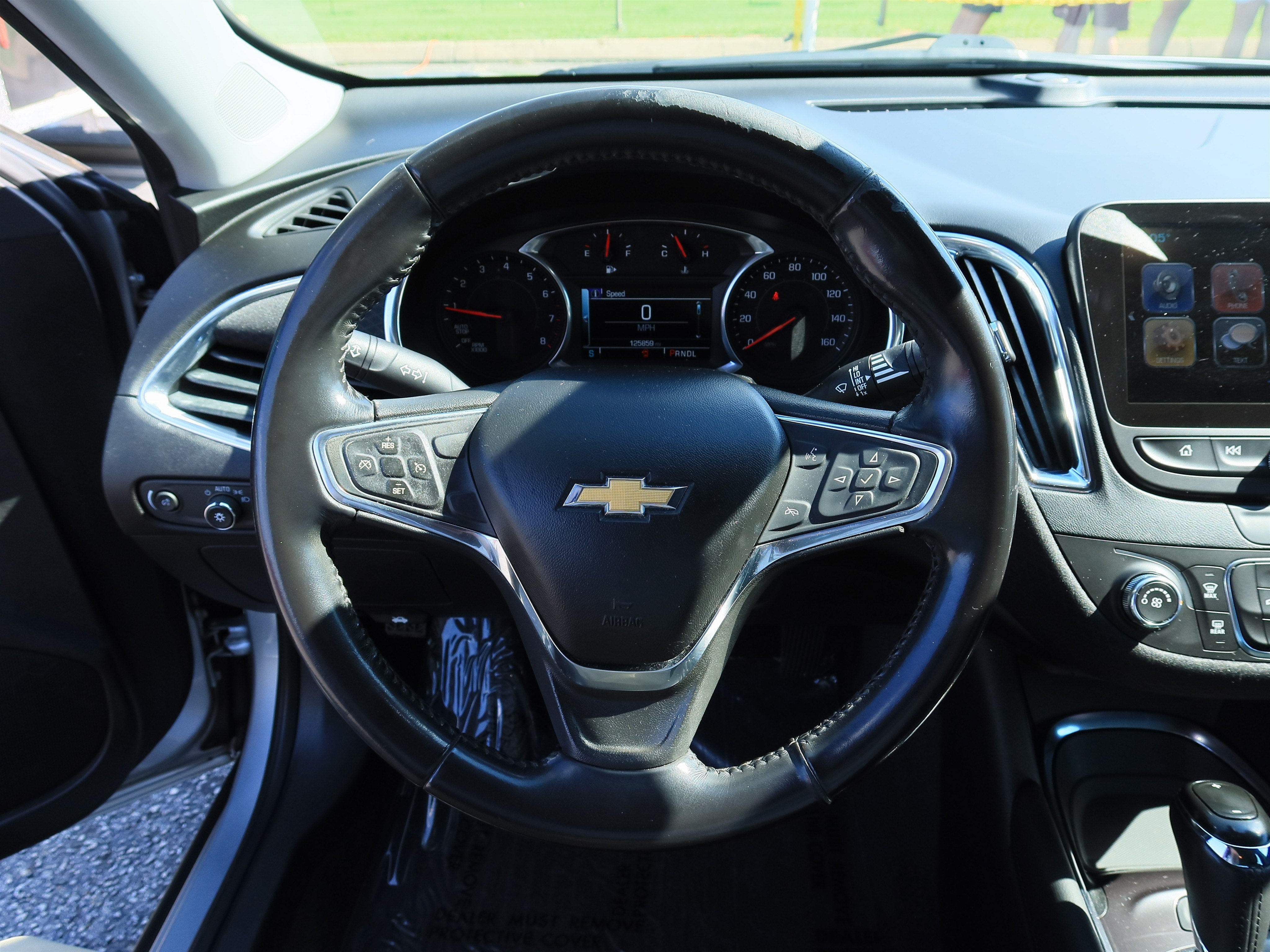 Used 2018 Chevrolet Malibu LT FWD image 24