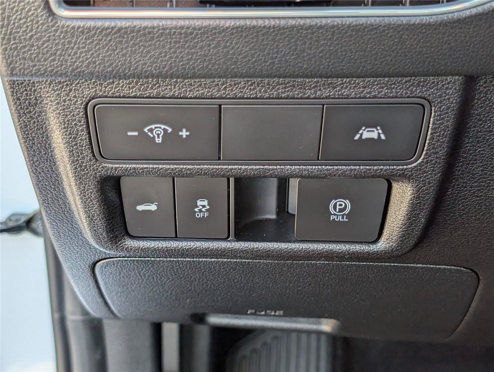 Used 2023 Hyundai Sonata SEL w/ Convenience Package FWD image 19