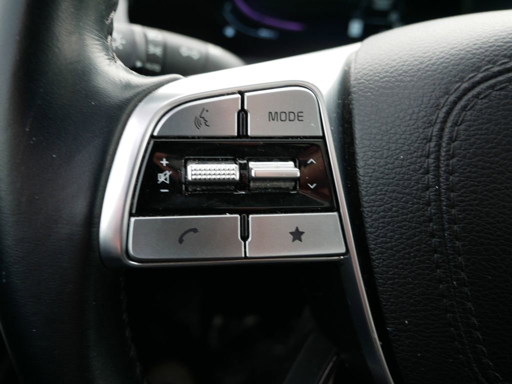 Used 2025 Kia Telluride S image 24