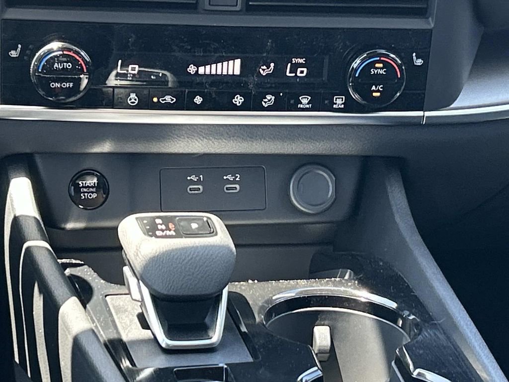 New 2026 Nissan Rogue SV AWD/4WD image 29