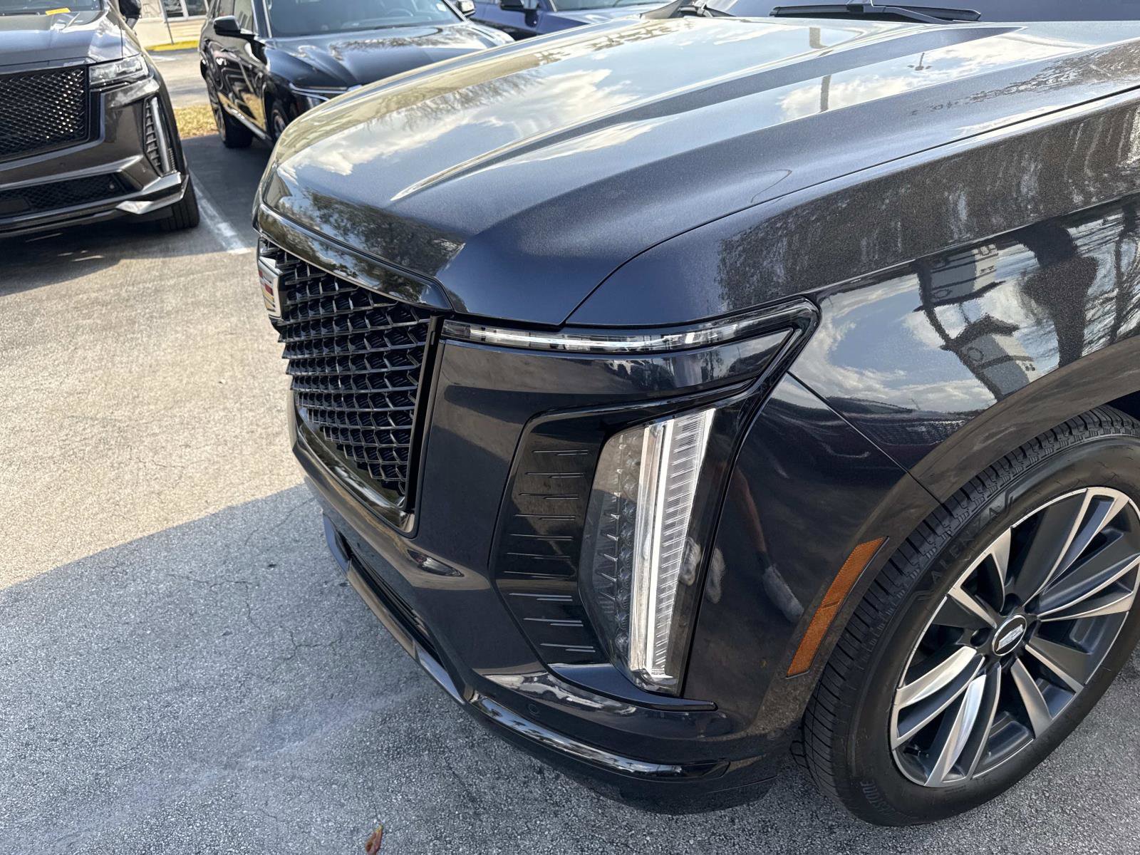 Certified 2025 Cadillac Escalade Sport w/ Touring Package image 10