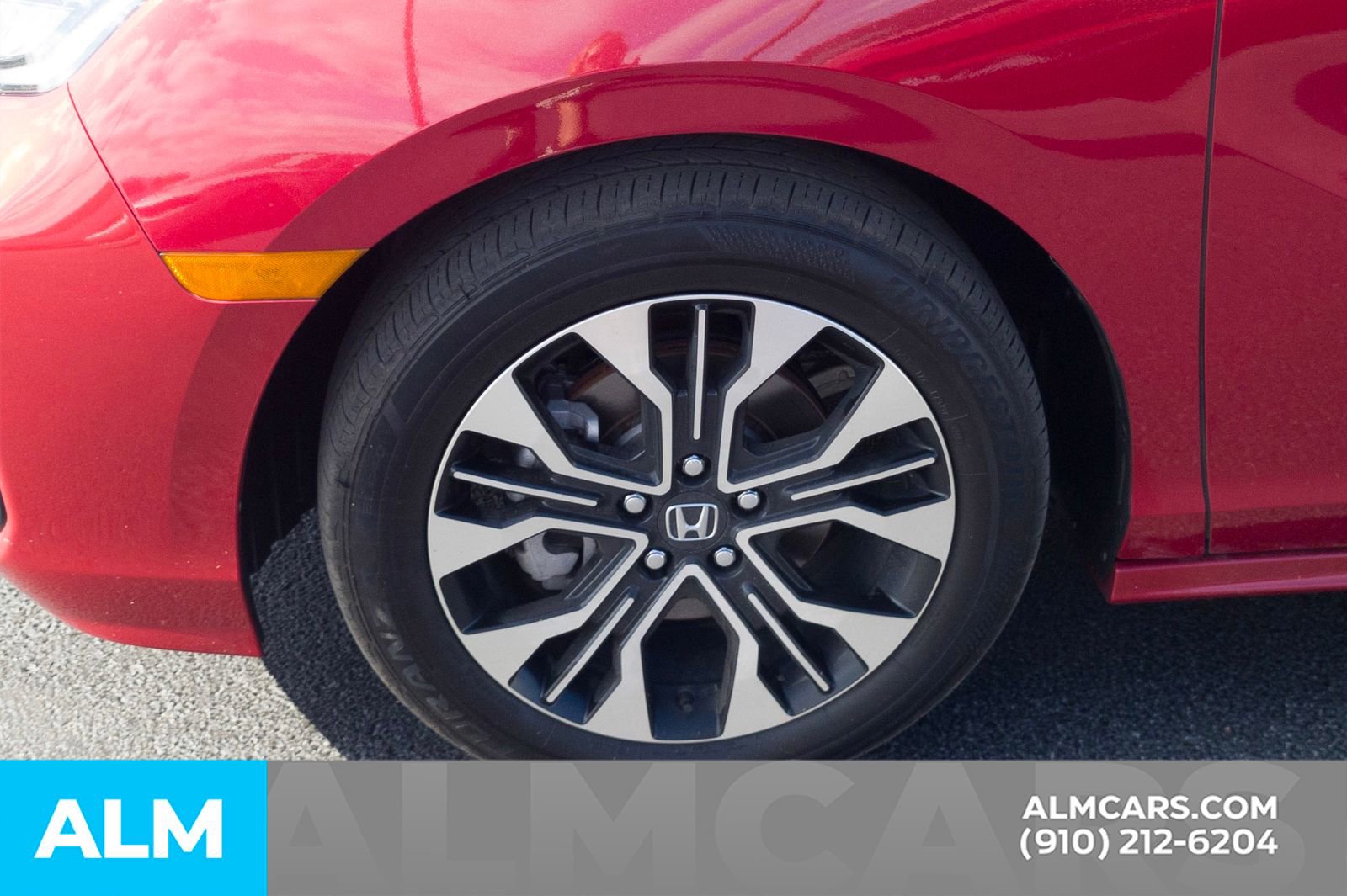 Used 2025 Honda Odyssey Elite image 15