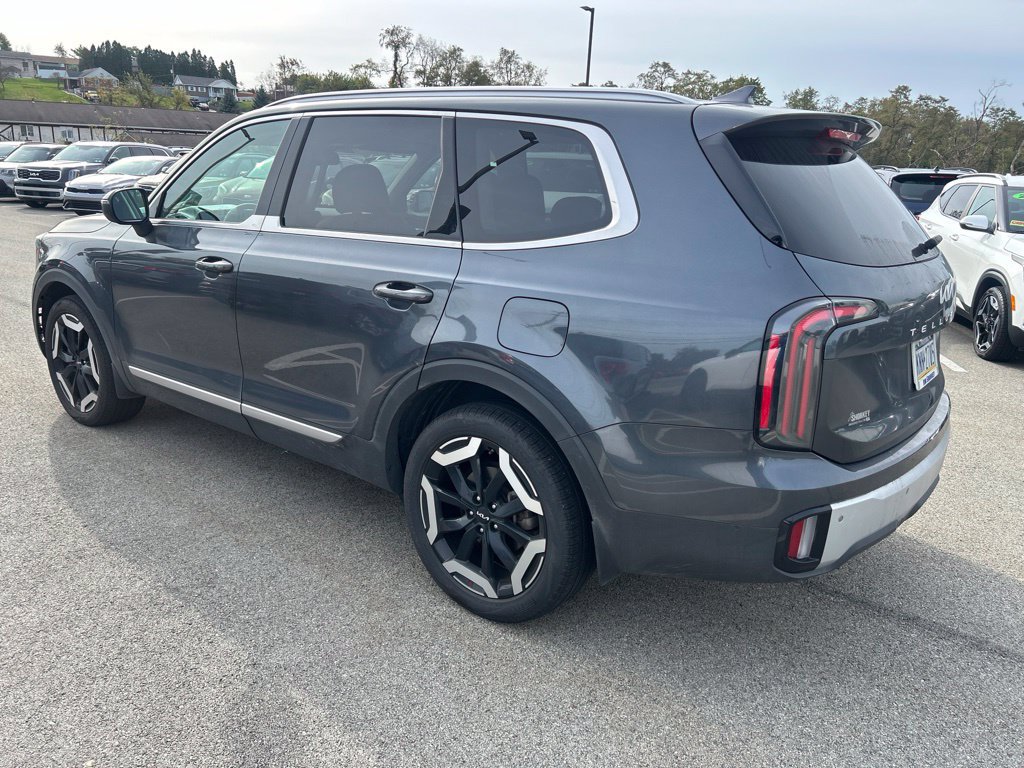 Certified 2024 Kia Telluride EX FWD image 4