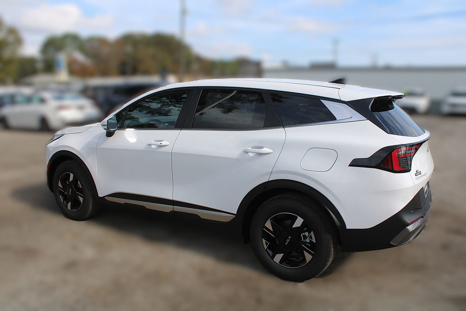 New 2026 Kia Sportage LX FWD image 12